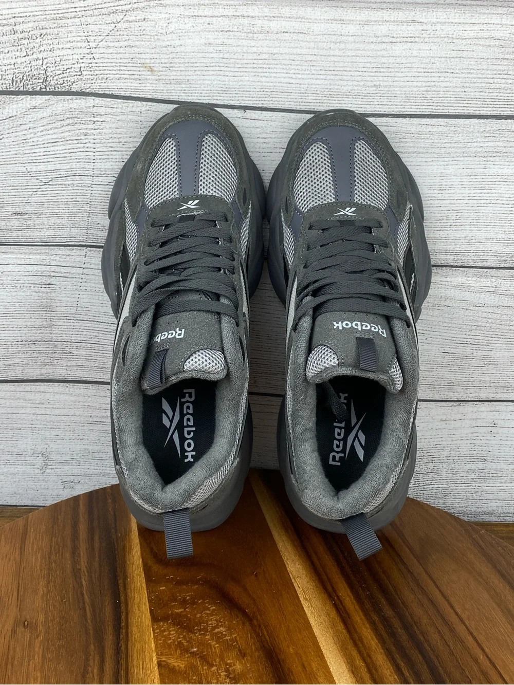 Reebok charge run